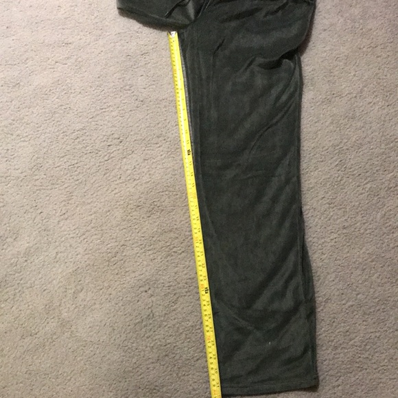 Velour 2 piece Set - Picture 6 of 13